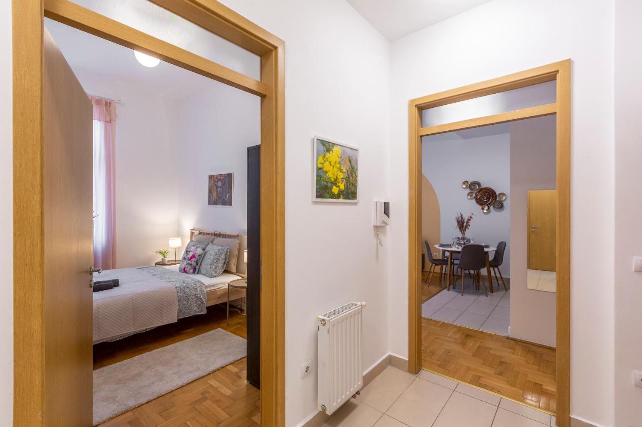 Cozy Home By Bella In The Heart Of 布达佩斯 外观 照片